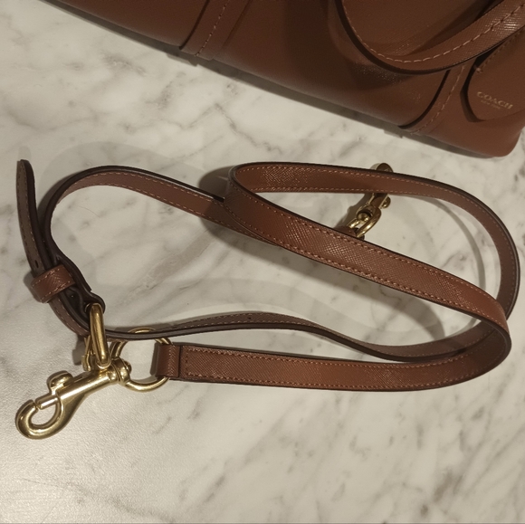 Coach Peyton Cora Leather handbag - Picture 4 of 10